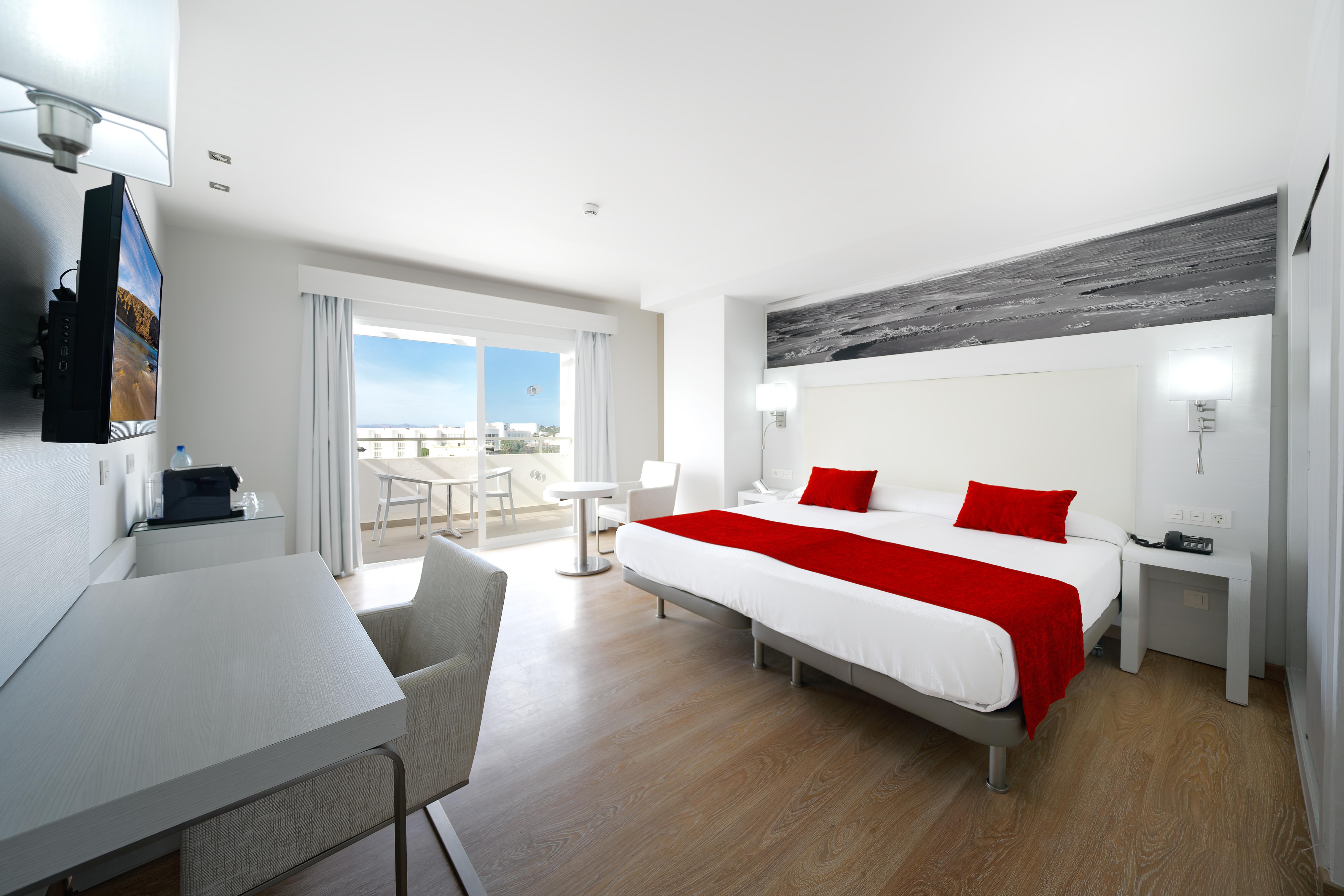 Aequora Lanzarote Suites Puerto del Carmen  Esterno foto