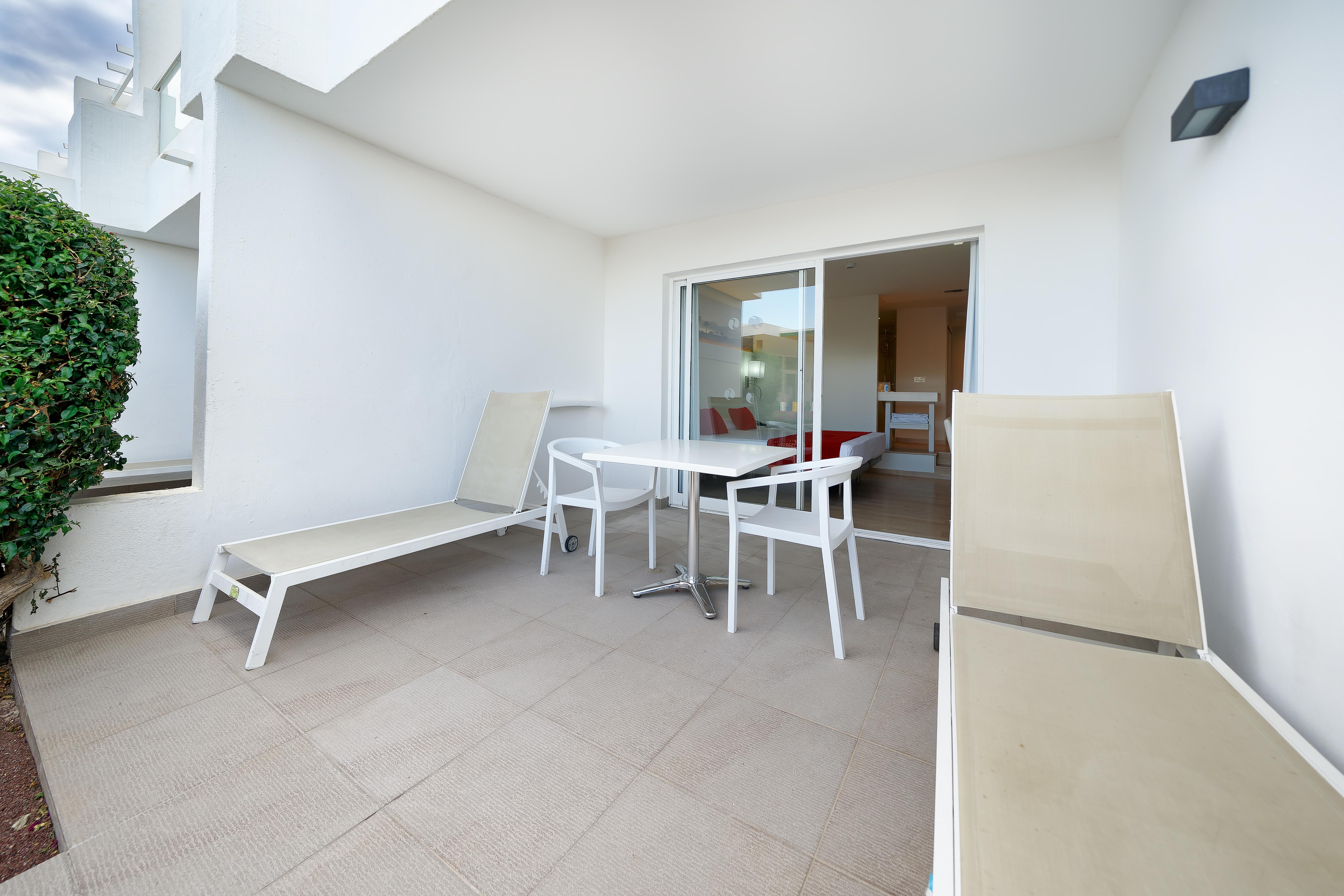 Aequora Lanzarote Suites Puerto del Carmen  Esterno foto