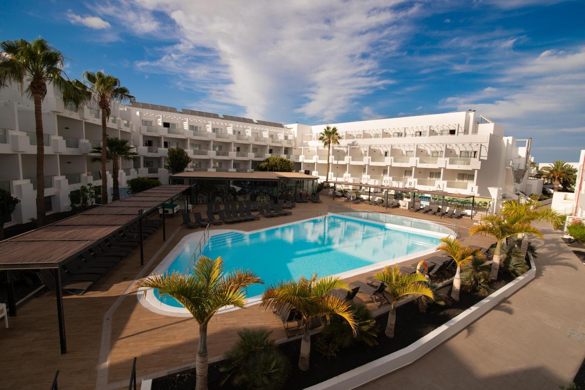 Aequora Lanzarote Suites Puerto del Carmen  Esterno foto