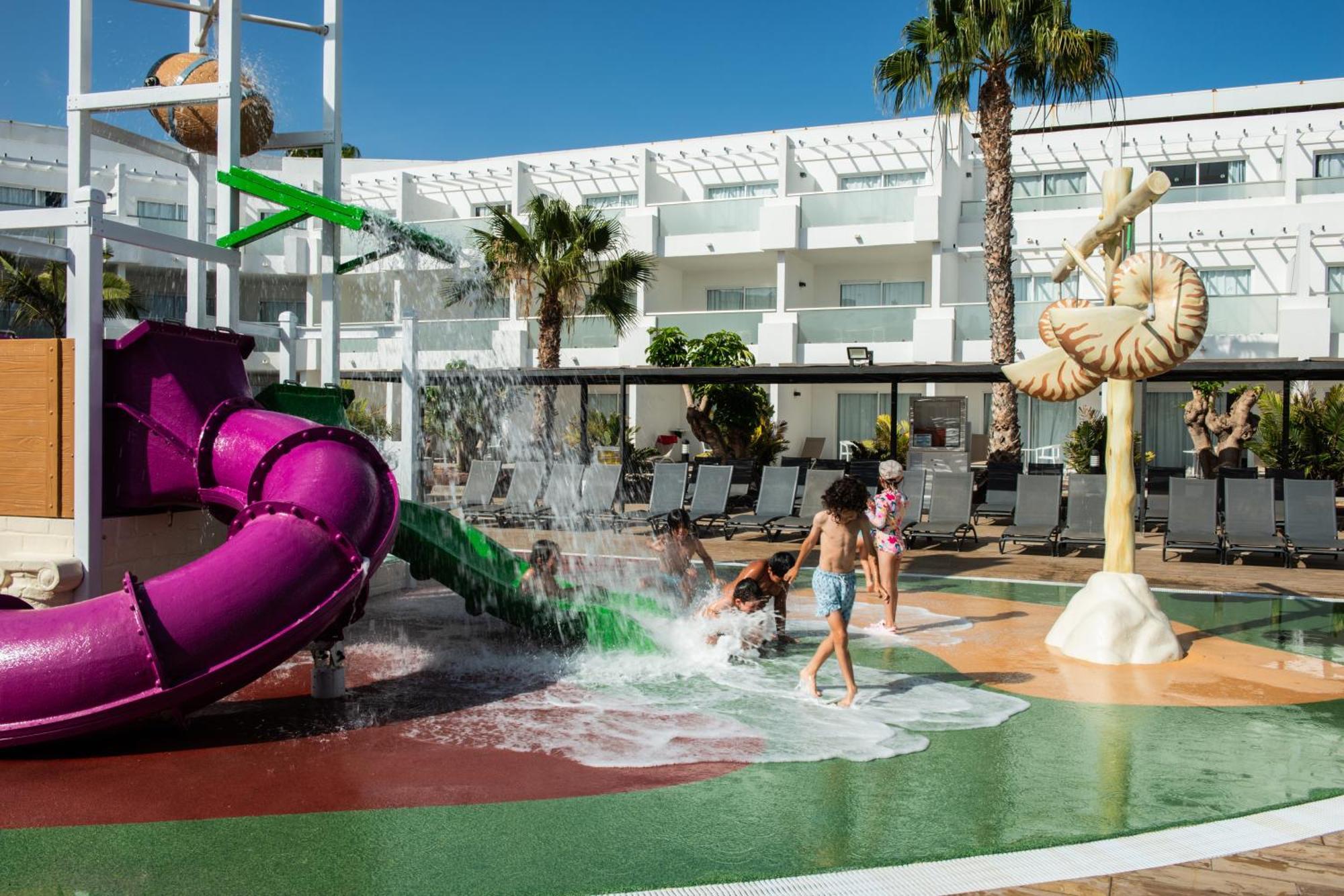 Aequora Lanzarote Suites Puerto del Carmen  Esterno foto
